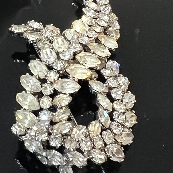 Vintage Sherman Brooch Clear Rhinestones 50's signed - Picture 4 of 13